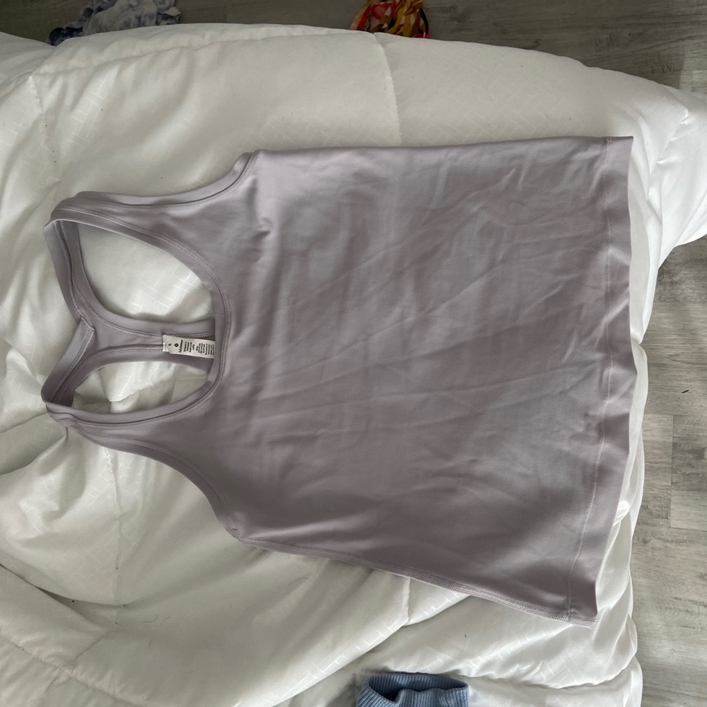 lavender lululemon cropped tank